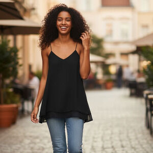 Umgee Black Spaghetti Strap Sweetheart Neckline Tank Top NWT Size Medium